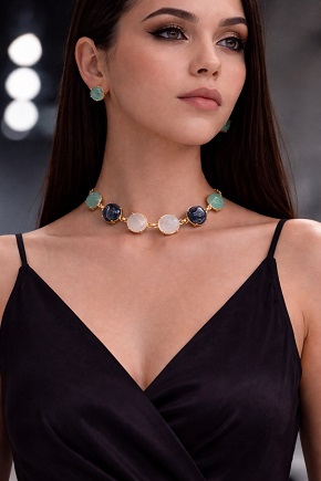 Anna Wintour–Style Cat Eye Statement Jewellery | High-Fashion Luxury Piece